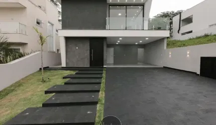 Casa com 4 suites e piscina no Real Park Aruja