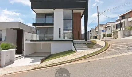 Casa com 4 dormitorios e piscina no Mosaico Essence