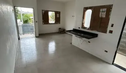 Casa nova com 2 dormitorios em Mogi das Cruzes