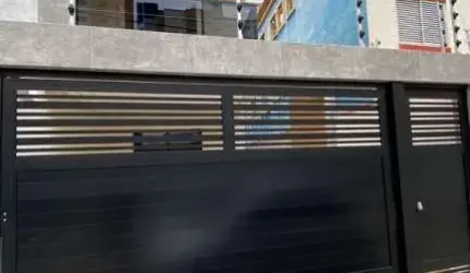 casa assobradada a 100 metros da praia