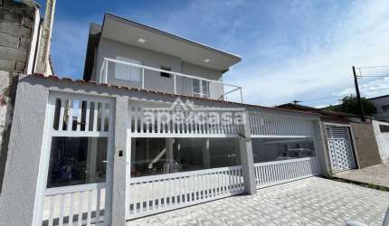 Casa de condomínio 2 dormitórios 1 suíte