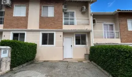 Casa em condomínio fechado com 3 quartos para alugar na Rua Professor Luiz de Pádua, 300, Parque Rural Fazenda Santa Cândida, Campinas, 81 m2 por R$ 3.950
