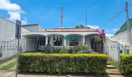 Casa com Edicula a venda