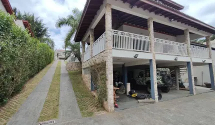 Casa à venda no Condomínio Zuleika Jabour - Salto/SP
