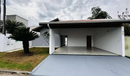Casa à venda no Condomínio Lagos D'icaraí - Salto/SP