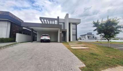 Casa à venda no Condomínio Portal dos Bandeirantes - Salto/SP