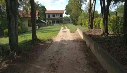 Sítio com 30.000m² ou 1.239 alqueires no bairro Chácara Iracema, próximo ao SENAC e Jardim América.