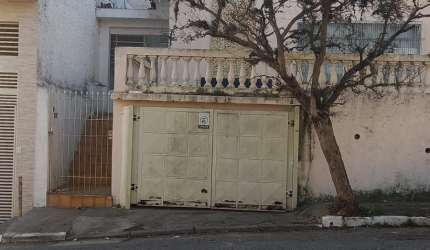 Terreno com 259m2 - com uma Casa antiga  150m2 de construção