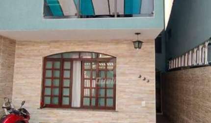 Sobrado com 3 dormitórios à venda, 201 m² por R$ 730.000,00 - Jardim Campo Verde - Mauá/SP