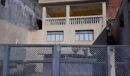 Sobrado com 3 dormitórios à venda, 250 m² por R$ 800.000,00 - Parque das Américas - Mauá/SP