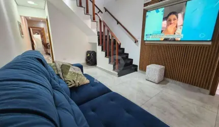 Sobrado com 3 dormitórios sendo 1 suíte com closet  à venda, 164 m² por R$ 795.000 - Parque São Vicente - Mauá/SP