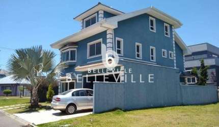 Casa com 5 dormitórios à venda, 300 m² por R$ 2.350.000,00 - Pinheirinho - Curit