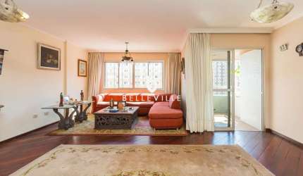 Apartamento a venda com 3 quartos , andar alto no centro