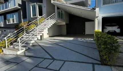 Sobrado Excepcional no Villa dos Inglezes