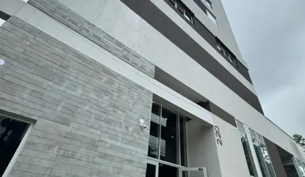 Apto pronto para morar, de 54m², 2 dormts, varanda e vaga na Mooca/Sp px ao metrô