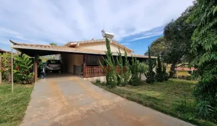 Casa com 3 dormitórios a venda, 320 m² - Bairro Vila Maria Regina - Juatuba/MG.