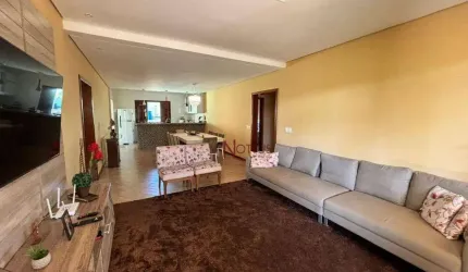 Casa com 4 dormitórios à venda, 300 m² por R$ 680.000,00 - Vila Maria Regina - Juatuba/MG