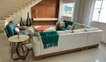 COBERTURA TRIPLEX VISTA MAR LATERAL