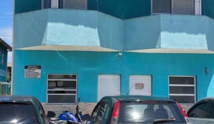 Sobrado Espaçoso com 3 Dormitórios e Vaga de Garagem! Tude Bastos
