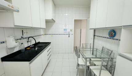 Apartamento Amplo com 2 Dormitórios, Suíte e Portaria 24h! Canto Do Forte