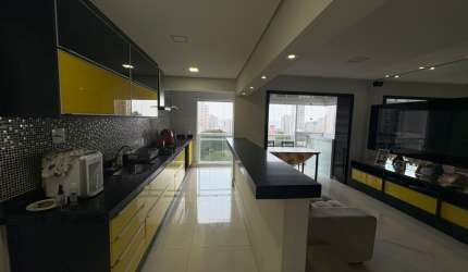Apartamento Vista Mar com Lazer Completo e Conforto de Alto Padrão!