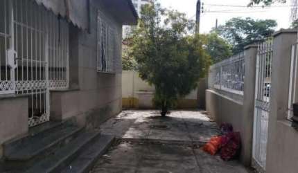 Casa Comercial para Locação em Rio de Janeiro, Campo Grande, 3 dormitórios, 2 banheiros, 5 vagas