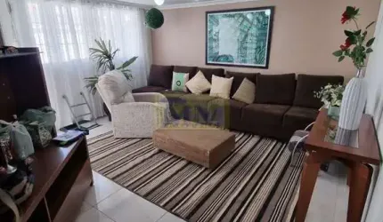 Sobrado com 3 dormitórios à venda com 130.94m² por R$ 490.000,00 no bairro Centr