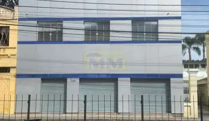 Prédio comercial com 1.300m² na Marechal em Curitiba