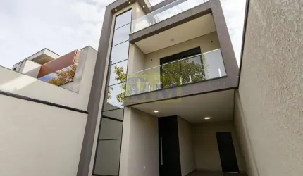 Sobrado Triplex Novo com terraço no Pineville!