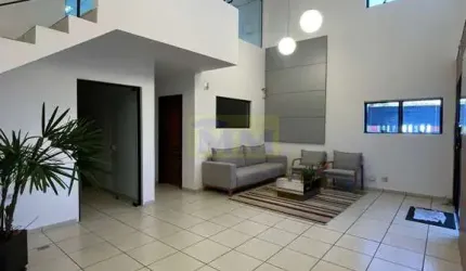 Barracão Comercial/Administrativo, localizado próximo Avenida Maringá!