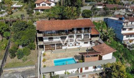 Casa com 6 dormitórios à venda, 700 m² por R$ 1.690.000,00 - Tijuca - Teresópolis/RJ