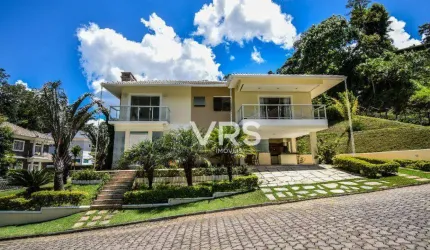 Casa com 4 dormitórios à venda, 225 m² por R$ 2.000.000,00 - Quebra Frascos - Teresópolis/RJ