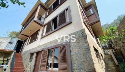 Casa com 2 dormitórios à venda, 294 m² por R$ 790.000,00 - Vale do Paraíso - Teresópolis/RJ