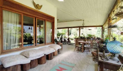Casa com 5 dormitórios à venda, 345 m² por R$ 1.850.000,00 - Araras - Teresópolis/RJ
