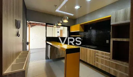 Casa com 3 dormitórios à venda, 137 m² por R$ 690.000,00 - Bom Retiro - Teresópolis/RJ