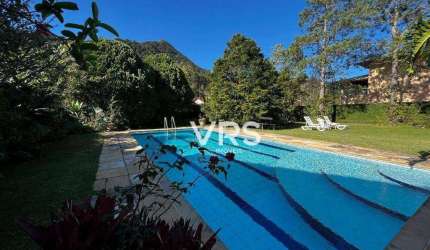 Casa com 7 dormitórios à venda, 274 m² por R$ 2.500.000,00 - Carlos Guinle - Teresópolis/RJ