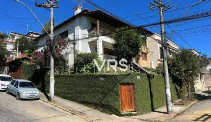 Casa com 3 dormitórios à venda, 288 m² por R$ 1.200.000,00 - Várzea - Teresópolis/RJ
