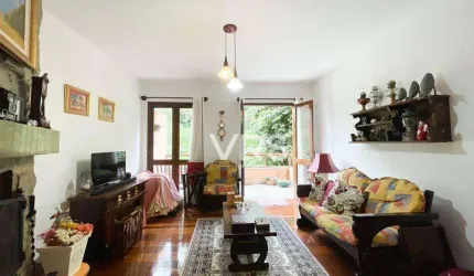 Apartamento com 2 dormitórios à venda, 80 m² por R$ 500.000,00 - Albuquerque - Teresópolis/RJ
