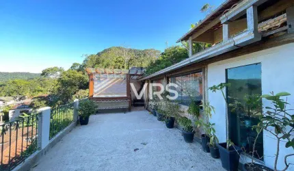 Casa com 3 dormitórios à venda, 250 m² por R$ 500.000,00 - Granja Guarani - Teresópolis/RJ
