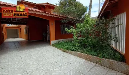 Casa a 40 metros da praia em Mongaguá 2 quartos 219 m² por R$ 480.000 - Balneário Santa Eugênia