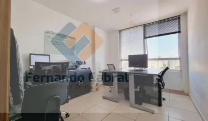 Sala comercial à venda em Santa Rosa, com vaga de garagem.
