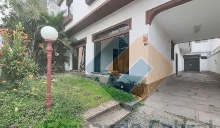 Espetacular Casa à Venda em Niterói-RJ, Santa Rosa: 7 Quartos, 3 Suítes, 2 Salas, 5 Banheiros, 3 Vagas, 282m².