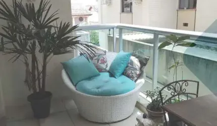Apartamento à venda em São Francisco, Niterói-RJ: 2 quartos, 1 suíte, 1 sala, 1 banheiro, 1 vaga. Venha conferir!