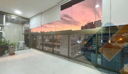 Imóvel de Luxo em Icaraí: Apartamento à Venda com 4 quartos, 2 suítes e 2 vagas de garagem em Niterói-RJ!
