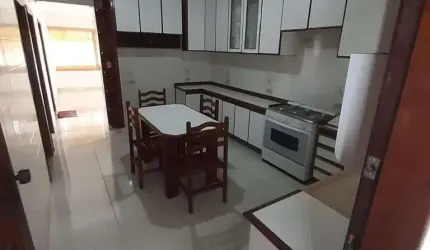 Casa com 2 dormitórios à venda, 230 m² por R$ 847.900,00 - Jardim Helena - São Paulo/SP