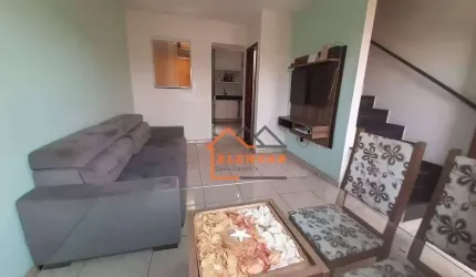 Sobrado com 2 dormitórios à venda, 60 m² por R$ 299.000,00 - Itaquera - São Paulo/SP