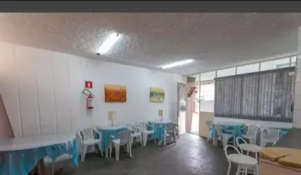 Apartamento no centro com 64 metros.