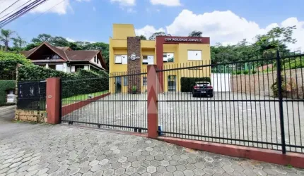 Sala para alugar, 148.56 m2 por R$4900.00  - Boa Vista - Joinville/SC