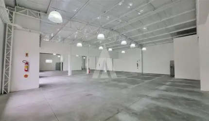 Loja para alugar, 454.00 m2 por R$14000.00  - Anita Garibaldi - Joinville/SC