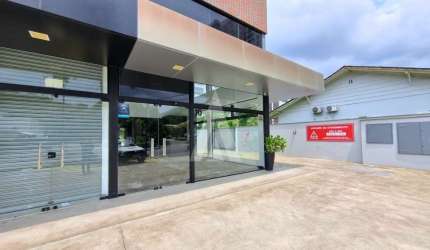 Loja para alugar, 110.35 m2 por R$6500.00  - Gloria - Joinville/SC